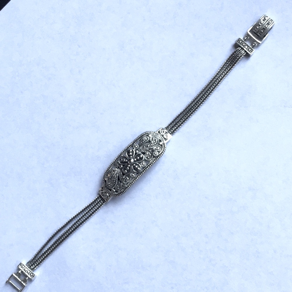Beautiful Sterling CFJ Floral 3 Square Snake Chain Bracelet